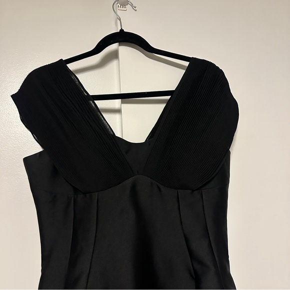 CHATS BY C.DAM Off-shoulder Black Dress in Satin Size L 10 - Picture 5 of 11